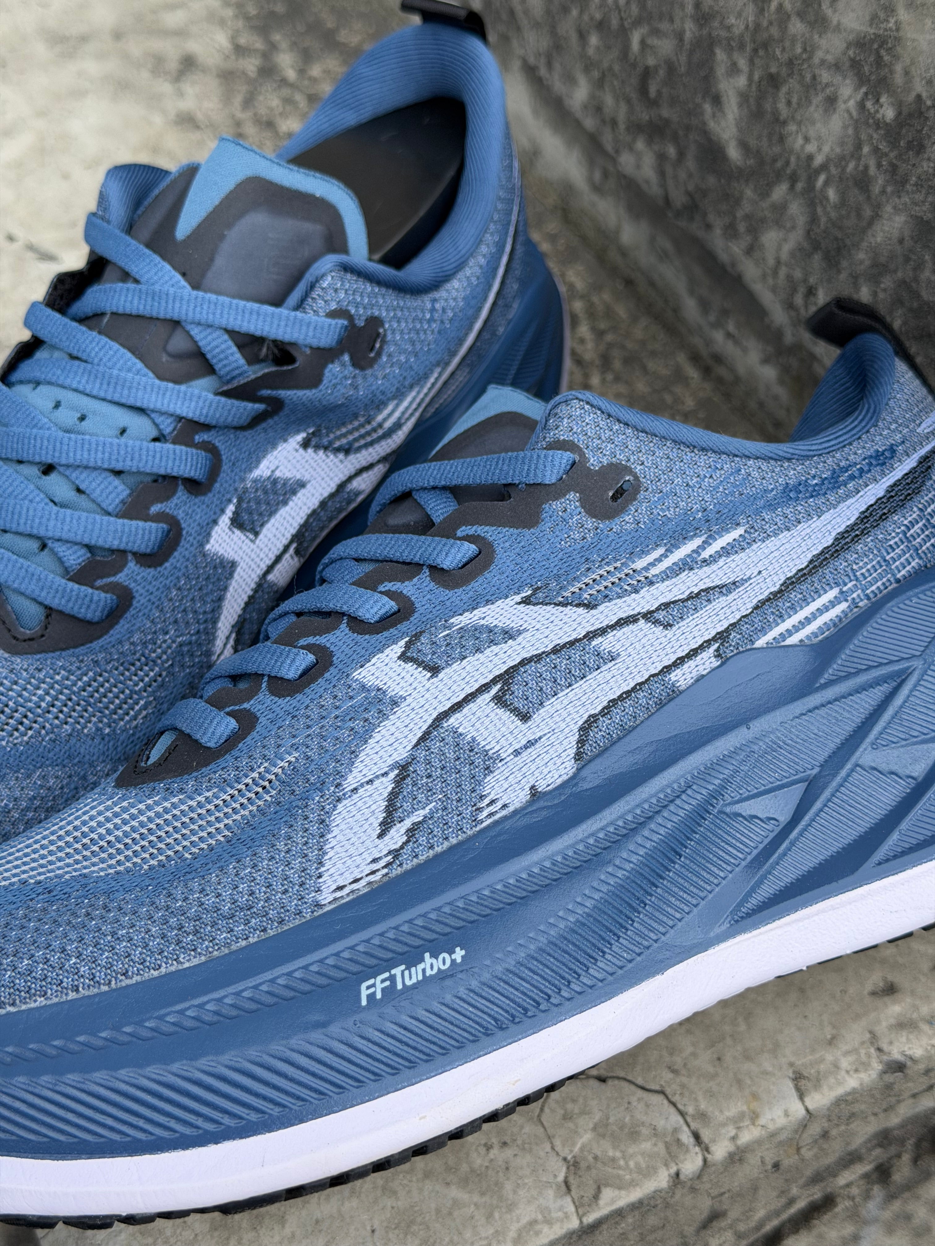 Asics Superblast 2