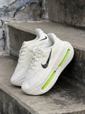 Nike Vomero Premium