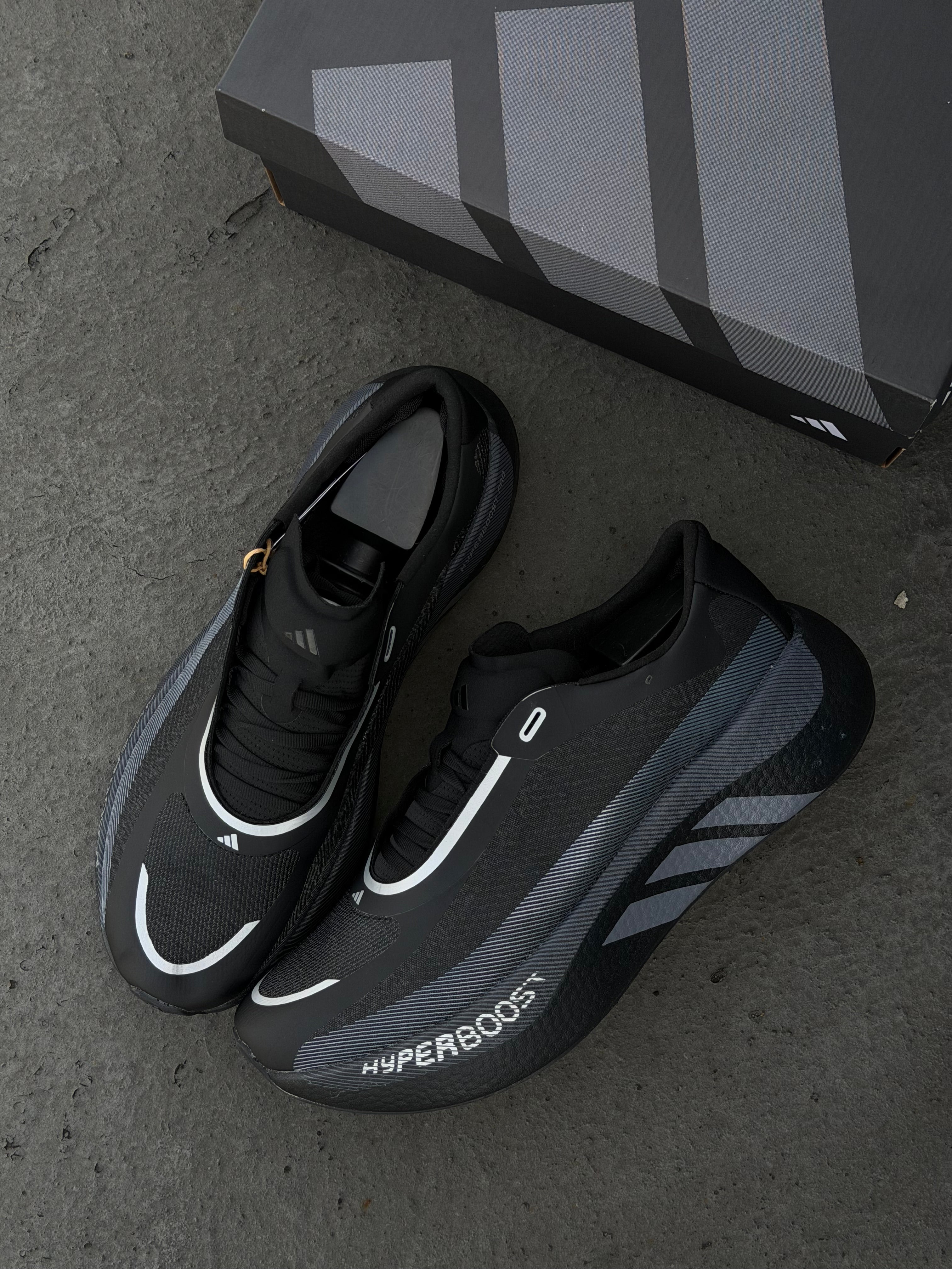 Adidas Hyperboost EDGE