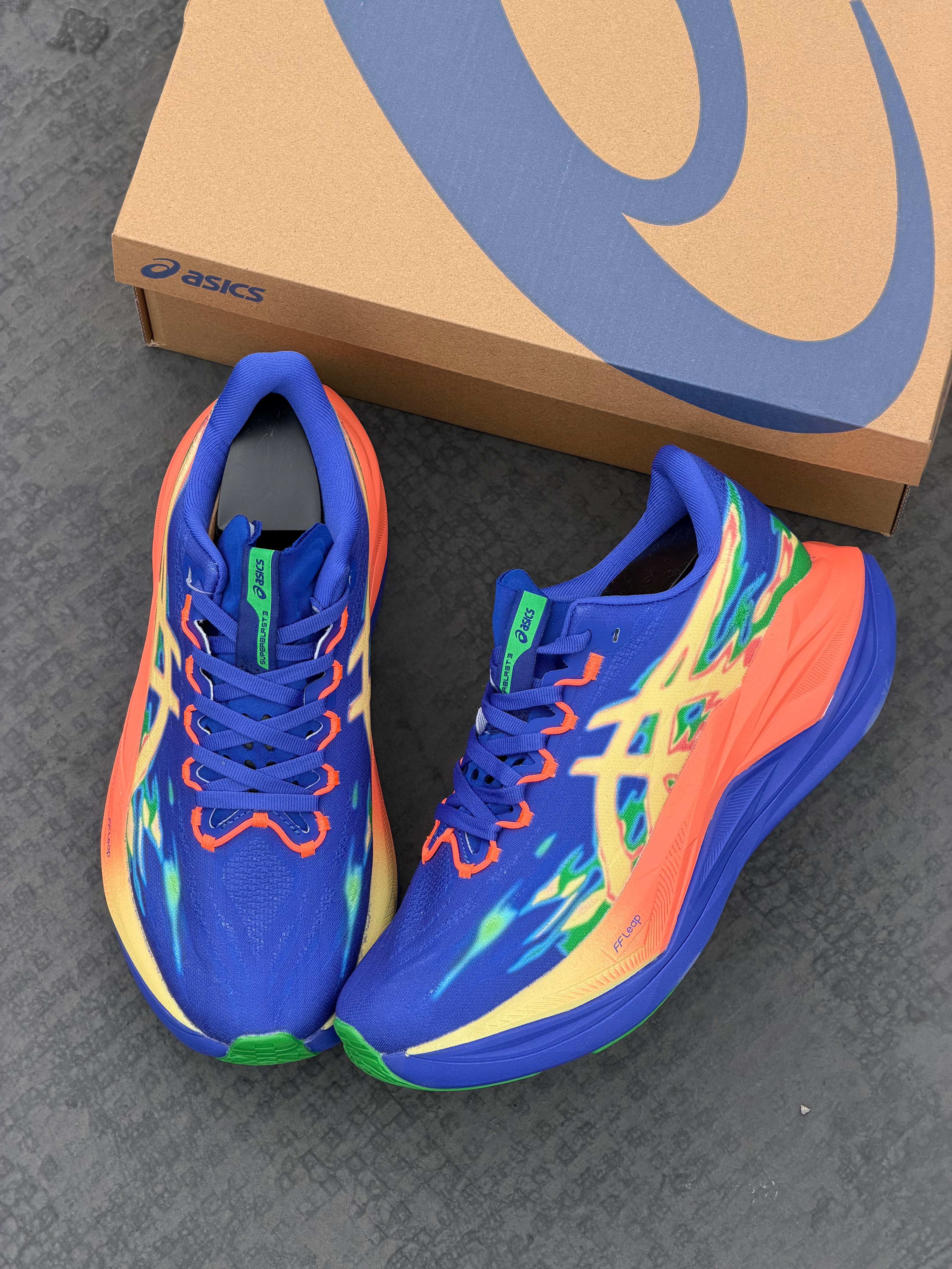 Asics Superblast 3